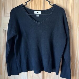 LOFT Black V-Neck Women's Sweater